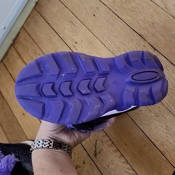 Snow boots little kids size 8 - Picture 8 of 12